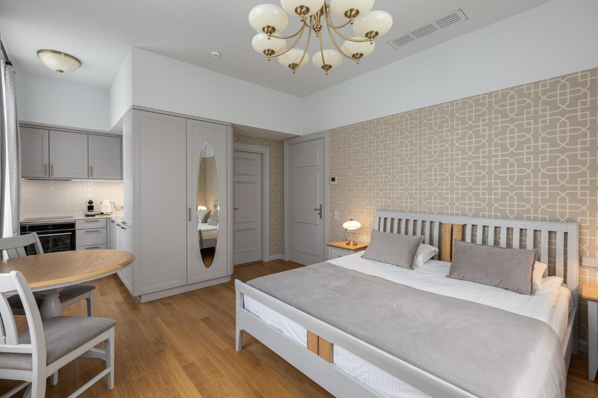 Roze Kurmajas Residence Liepaja Bagian luar foto